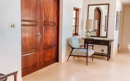 Villa One - Room Detail